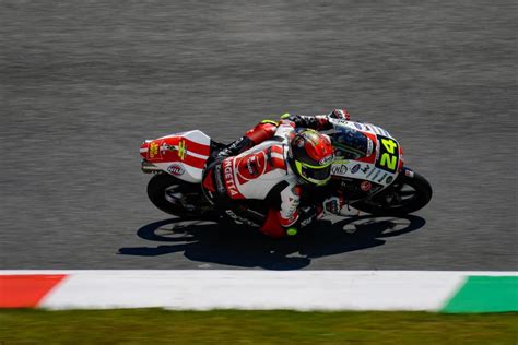 Tatsuki Suzuki Conquista La Pole Della Moto3 Al Mugello Motociclismo