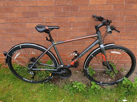 2018 Giant Escape 1 Hybrid bike Medium | in Wolverhampton, West ...