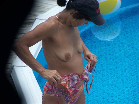 Angela S SaggyTits Porn Pic