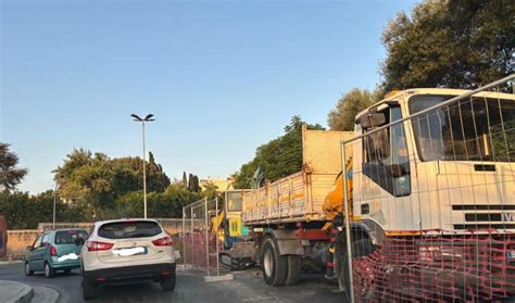 Pozzuoli Lavori In Via Marconi E Contrada La Schiana Ecco Le