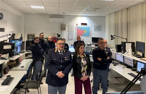 Caltanissetta Gli Auguri Di Buon Anno Del Capo Della Polizia Prefetto