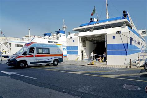 Incendio A Bordo Della Nave Marittimo Italiano Morto In Turchia