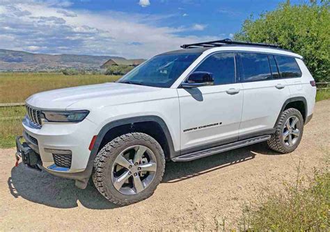 Top 49 Images 2023 Jeep Grand Cherokee Lifted In Thptnganamst Edu Vn