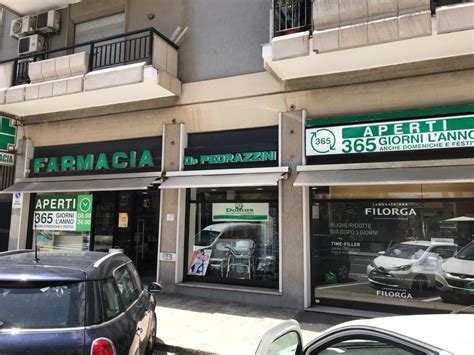 Cagliari Armato Di Pistola Rapina Una Farmacia La Nuova Sardegna