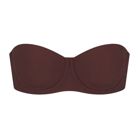 11 Best Strapless Bras For Small Chests 2024 Tested And Reviewed