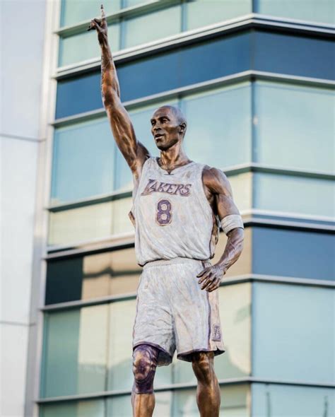 Kobe Bryant Statue Takes Center Stage in LA | hoopLA