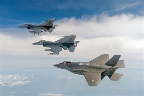 Truax Field Selected To Receive F 35 Joint Strike Fighter 115th