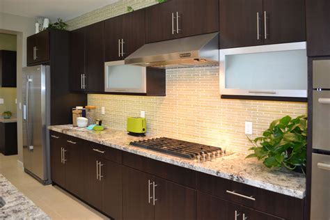 Lenox Thermofoil Wengi With Aluminum Doors And Frosted Glass Upper Cabinets Kitchen Cabinets