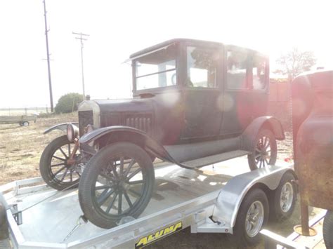 1923 MODEL T FORD FORDOR SEDAN SURVIVOR For Sale