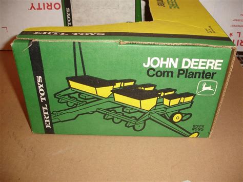 116 John Deere 7000 Planter New In Box 1928849704