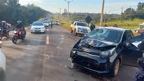 Chipero Herido Tras Ser Embestido Por Un Automóvil Sobre La Ruta Py02