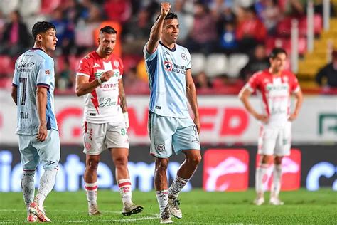 Cruz Azul es salvado por Ángel Sepúlveda marcó un golazo de chilena