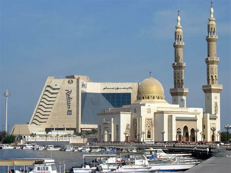 Sharjah Overview - Travel The 7 Emirates