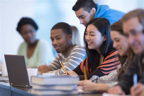 15 AI Literacy Strategies for Educators