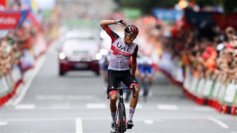 Marc Soler Da El Primer Triunfo A Espa A En La Vuelta Reviva