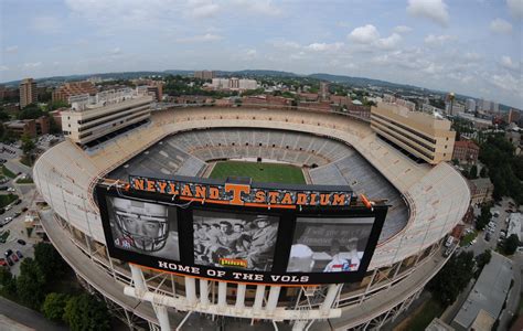 Neyland Stadium – StadiumDB.com