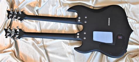 Guitares Electriques Vigier Ron Thal Double B Foot Black Matte 2018