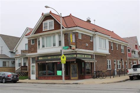 2800 W Lincoln Ave 2802 Milwaukee Wi 53215 Mls 1686196 Redfin