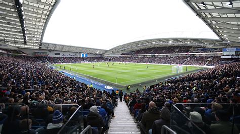 Season tickets renewed in record numbers