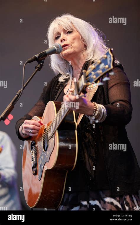 The American Country Duo Emmylou Harris And Rodney Crowell Performs A