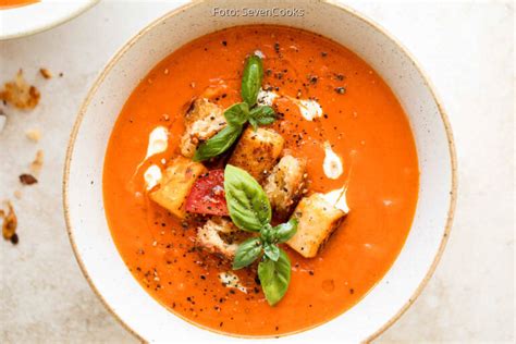 Cremige Vegane Tomatensuppe Mit Pfannenk Se Von Simply V