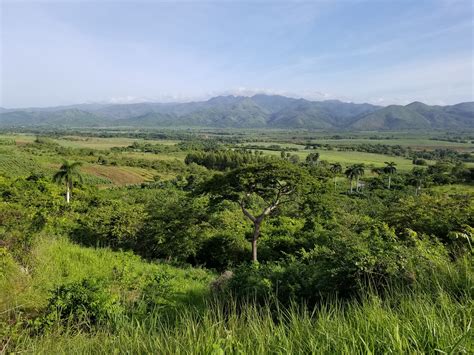 Sierra Maestra Cuba | Cuba Vintage Vacation