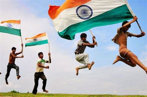 Unknown Facts About India’s National Anthem Photos: HD Images, Pictures, News Pics - Oneindia Photos