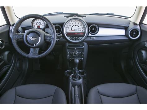 2013 MINI Cooper Clubman: 36 Interior Photos | U.S. News