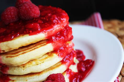 Homemade Raspberry Syrup