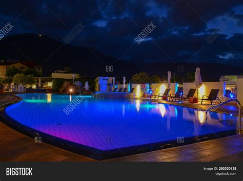 Swimming Pool Luxury Image & Photo (Free Trial) | Bigstock