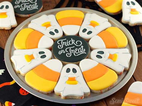 Decorate A Ghost And Candy Corn Cookie Platter For Halloween