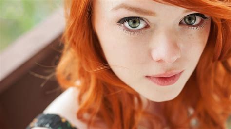 1920x1080 Redhead Model Green Eyes Women Wallpaper  487 Kb