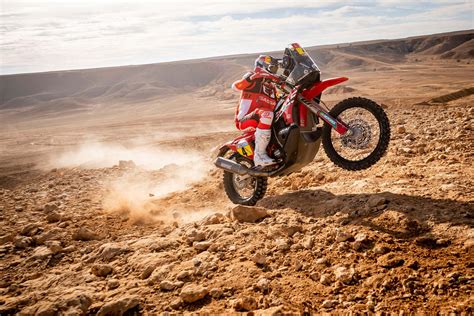 Dakar Etapa Terranova Regressa Aos Triunfos Etapa Das Motos