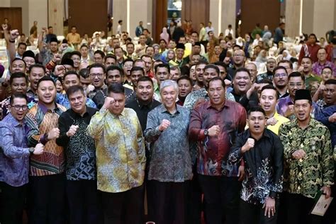 Tiada Kompromi Bagi Mereka Yang Main Isu Perkauman Agama Tpm Demi