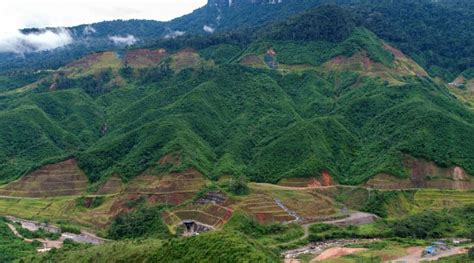 Cordillera minada la paradoja de la riqueza del Cóndor Observatorio