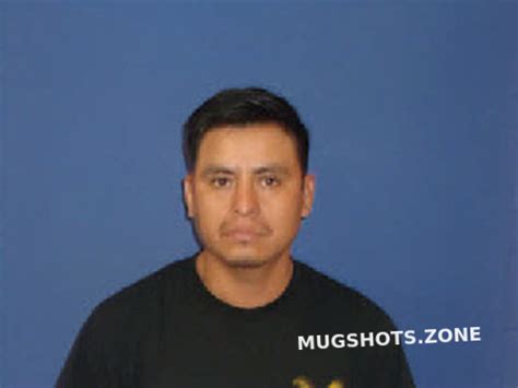 PEREZ ROBERTO NMN 05 06 2022 Sampson County Mugshots Zone