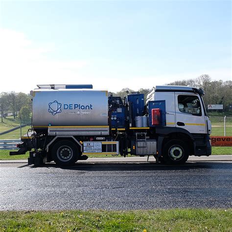 Home Page Bitumen Sprayers Plant Hire De Plant