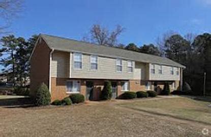 Carolina Gardens Apartments in Kings Mountain, North Carolina