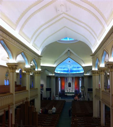 Pastors explain the st lorenz lutheran church history for guests 10