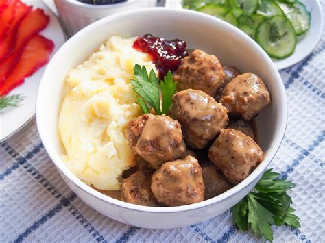 Traditional Swedish Meatballs K Ttbullar Caroline S Cooking