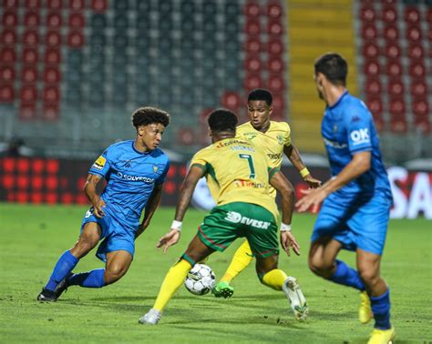 Estoril Vence O Pa Os De Ferreira Fora De Casa Pelo Campeonato