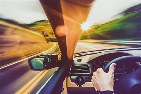 The Best Ways To Reduce Glare While Driving 2023