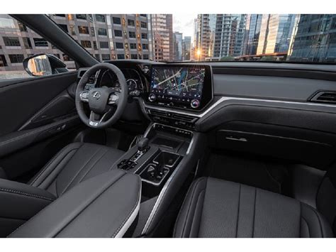 2025 Lexus TX Hybrid: 17 Interior Photos | U.S. News