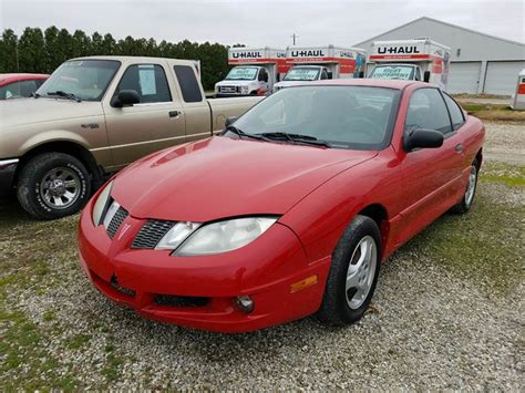 2005 Pontiac Sunfire 2dr Coupe In Mediapolis IA - Blue's Auto Sales