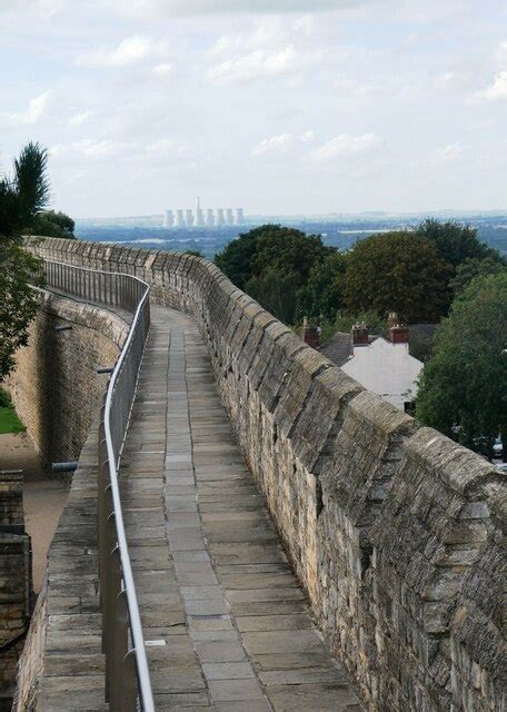 Medieval Wall Walk Lincoln Castle © Pam Fray Cc By Sa20 Geograph