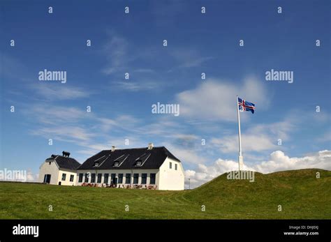 Reykjav Houses Hi Res Stock Photography And Images Alamy