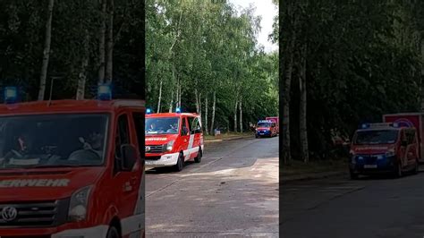 3 MTF beim blankenfelder Geländelauf mit Horn und winkgruss im