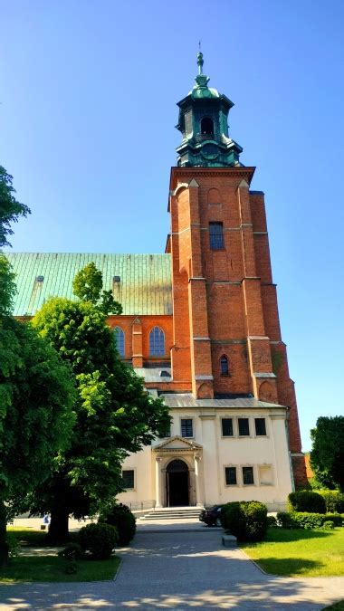 Bazylika Prymasowska Sanktuarium św Wojciecha Wzgórze Lecha Gniezno