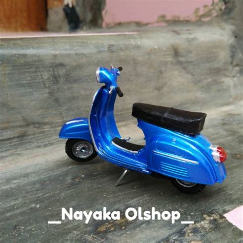 Jual Miniatur Vespa Super 75 Shopee Indonesia