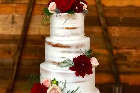 Sugar Love Wedding Cake Slidell La Weddingwire